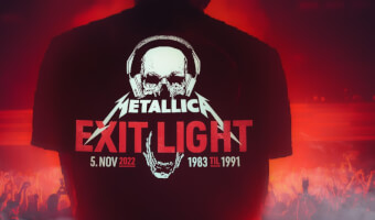 Exit Light spælir Metallica