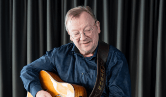 Country-gospel-kafé-konsert hjá Eyðun Jacobsen