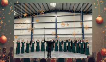 Jólaligir kórtónar við stórum klangi