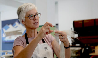 Spinning fyri byrjarar við Theresu George frá The Spinning Barn - við egnum rokki